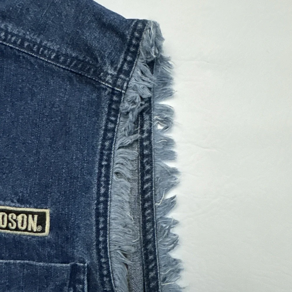 Harley-Davidson Embroidered Eagle Blue Frayed Denim Jean Mens Snap Vest Size X-L
